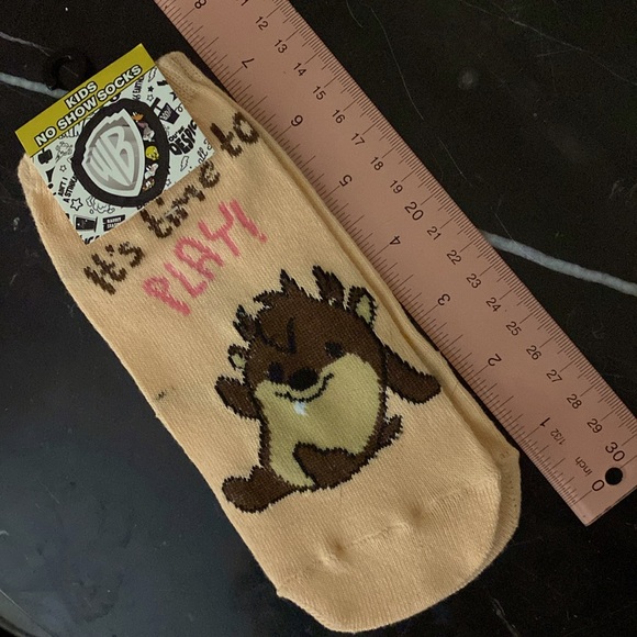 Baby Tazmanian Devil Kids No Show Socks 🧦 - Picture 2 of 5